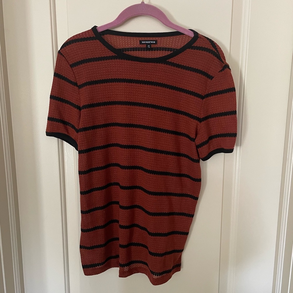 WhoWhatWear short sleeve sweater. Size Medium